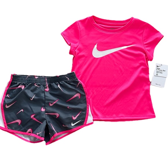 *New* Nike 2 Piece Set Hot Pink Dri-Fit T-Shirt & Gray Shorts Girls Size 6X - Picture 1 of 2
